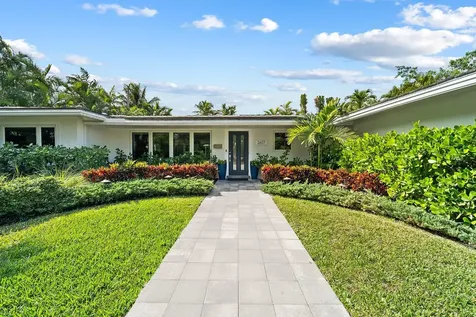 2617 Bayview Drive Fort Lauderdale FL 33306