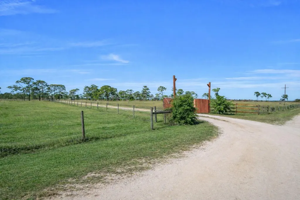 6575 NE 96th Avenue Okeechobee FL 34972