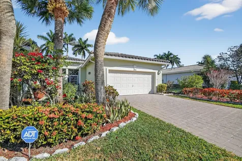 10664 Royal Caribbean Circle Boynton Beach FL 33437