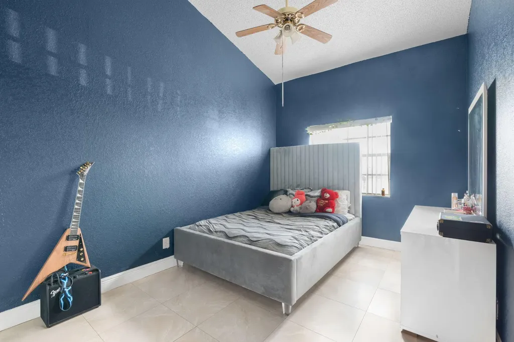 7201 Tam Oshanter Boulevard Pompano Beach FL 33068