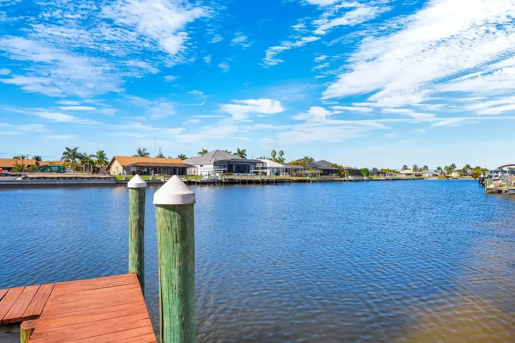 3106 SW 26th Court Cape Coral FL 33914