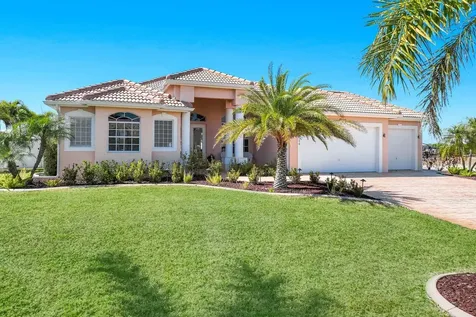 3106 SW 26th Court Cape Coral FL 33914