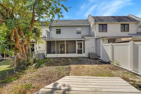 1237 Seaview North Lauderdale FL 33068