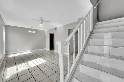 1237 Seaview North Lauderdale FL 33068