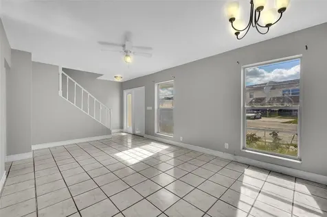 1237 Seaview North Lauderdale FL 33068