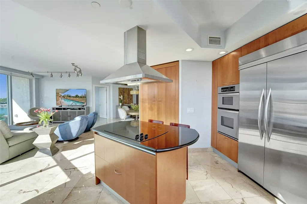 2845 NE 9th Street Fort Lauderdale FL 33304