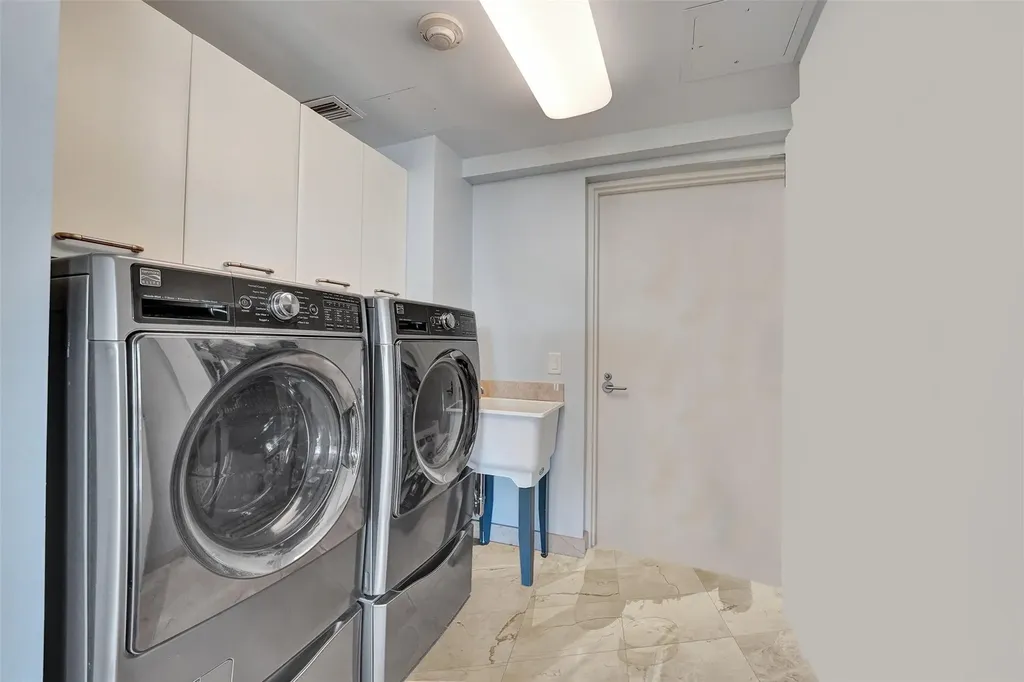 2845 NE 9th Street Fort Lauderdale FL 33304