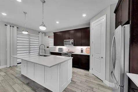 7900 NW 79th Terrace Tamarac FL 33321
