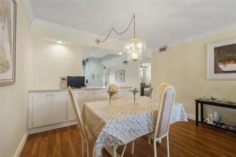 691 S Hollybrook Drive Pembroke Pines FL 33025