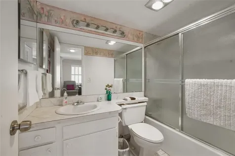 691 S Hollybrook Drive Pembroke Pines FL 33025