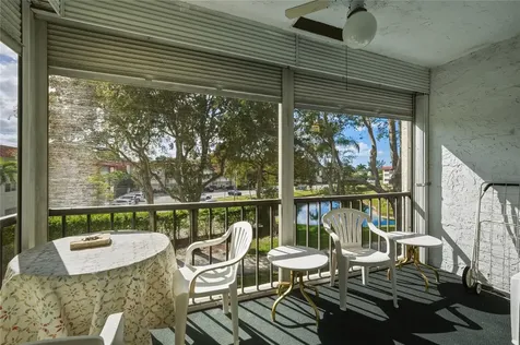 691 S Hollybrook Drive Pembroke Pines FL 33025