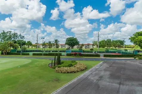 691 S Hollybrook Drive Pembroke Pines FL 33025