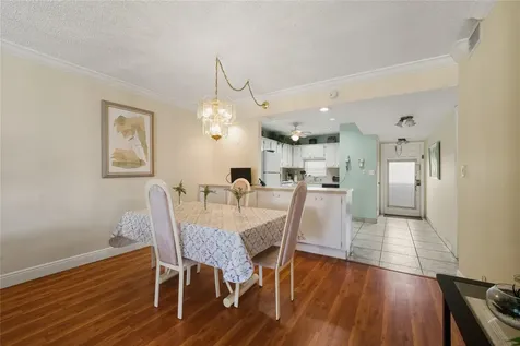 691 S Hollybrook Drive Pembroke Pines FL 33025