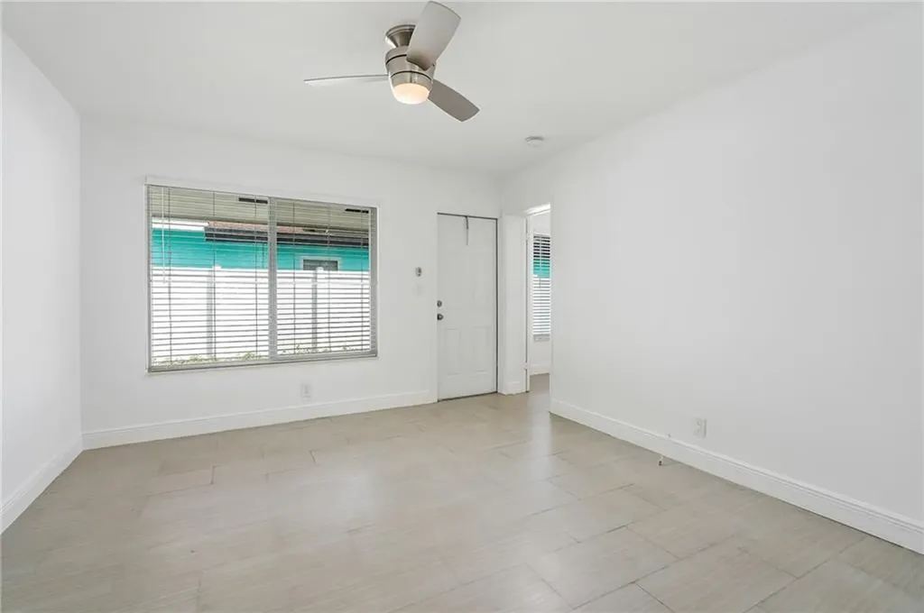 883 NE 33rd Street Oakland Park FL 33334