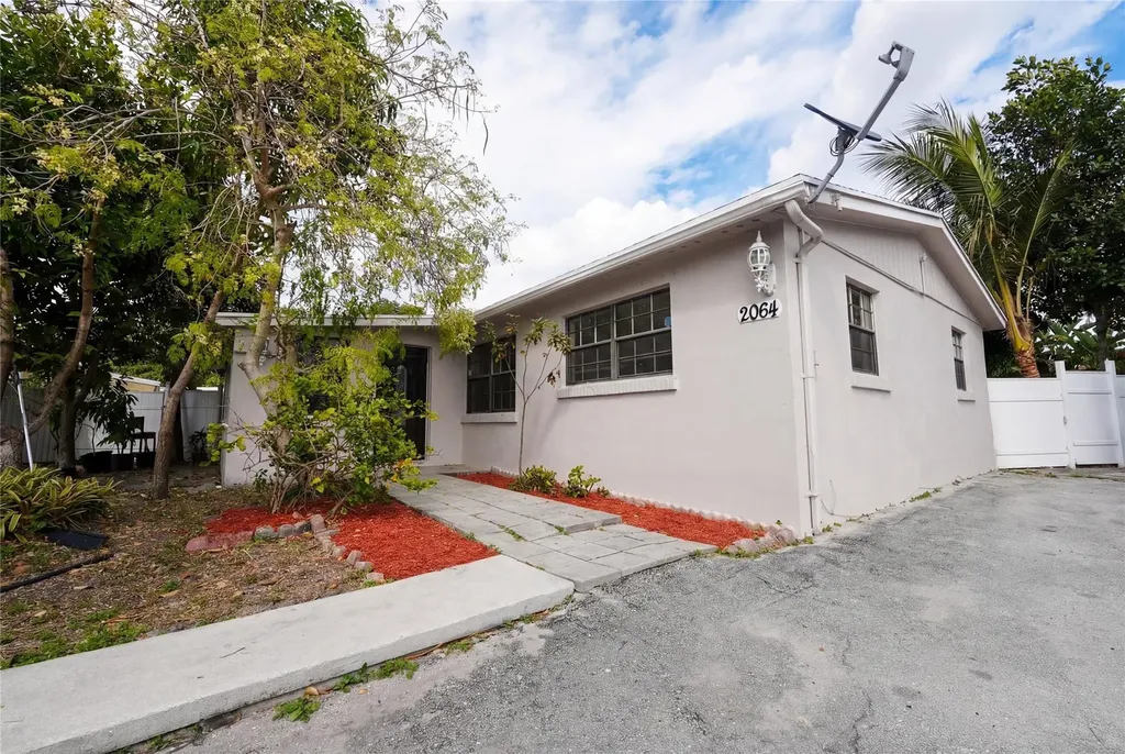 2064 E Carol Circle West Palm Beach FL 33415