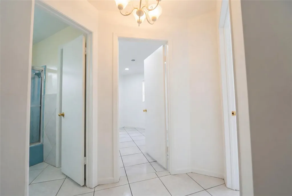 2064 E Carol Circle West Palm Beach FL 33415