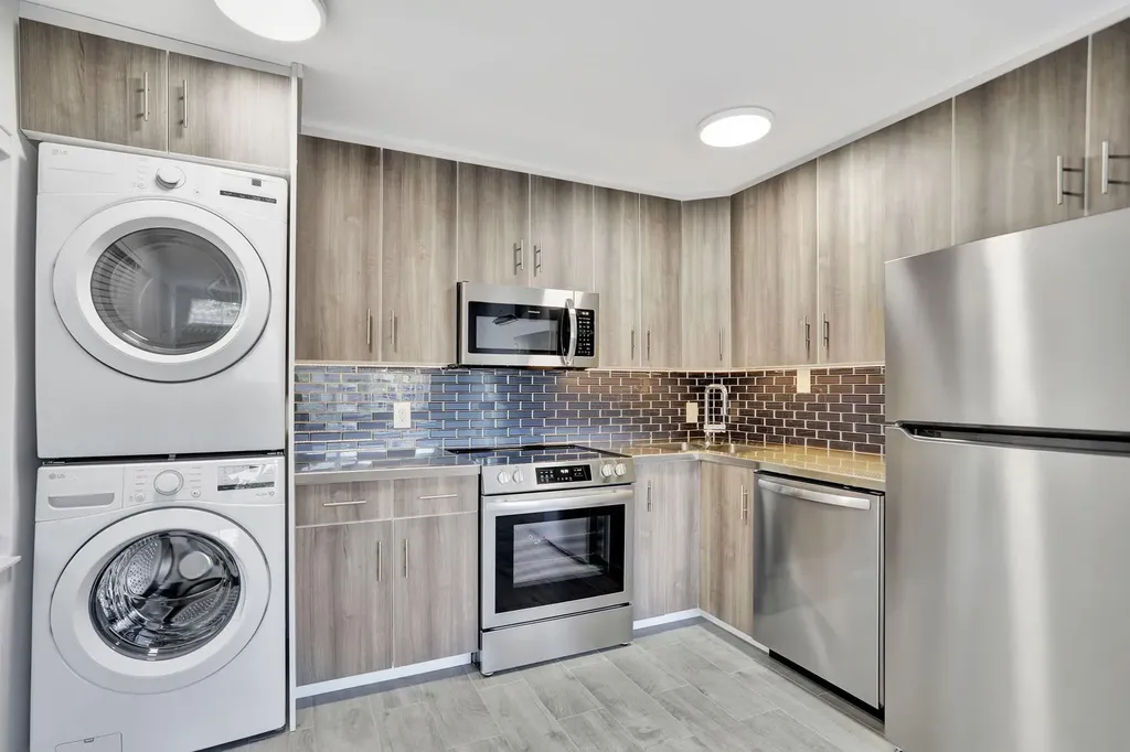 1000 SW 30th Street Fort Lauderdale FL 33315