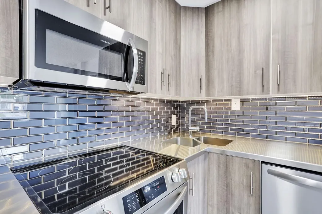 1000 SW 30th Street Fort Lauderdale FL 33315