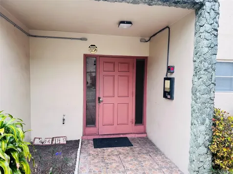 4046 NW 19th Street Lauderhill FL 33313