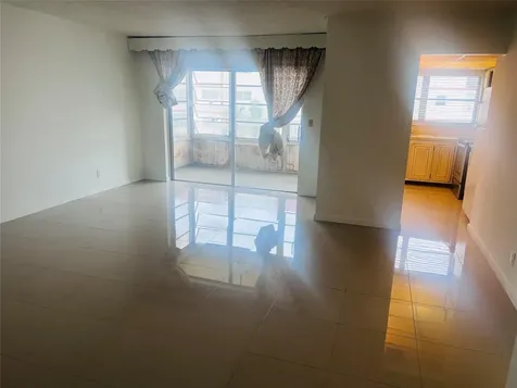 4046 NW 19th Street Lauderhill FL 33313