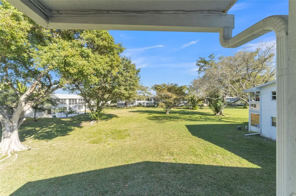 176 Westbury J Deerfield Beach FL 33442