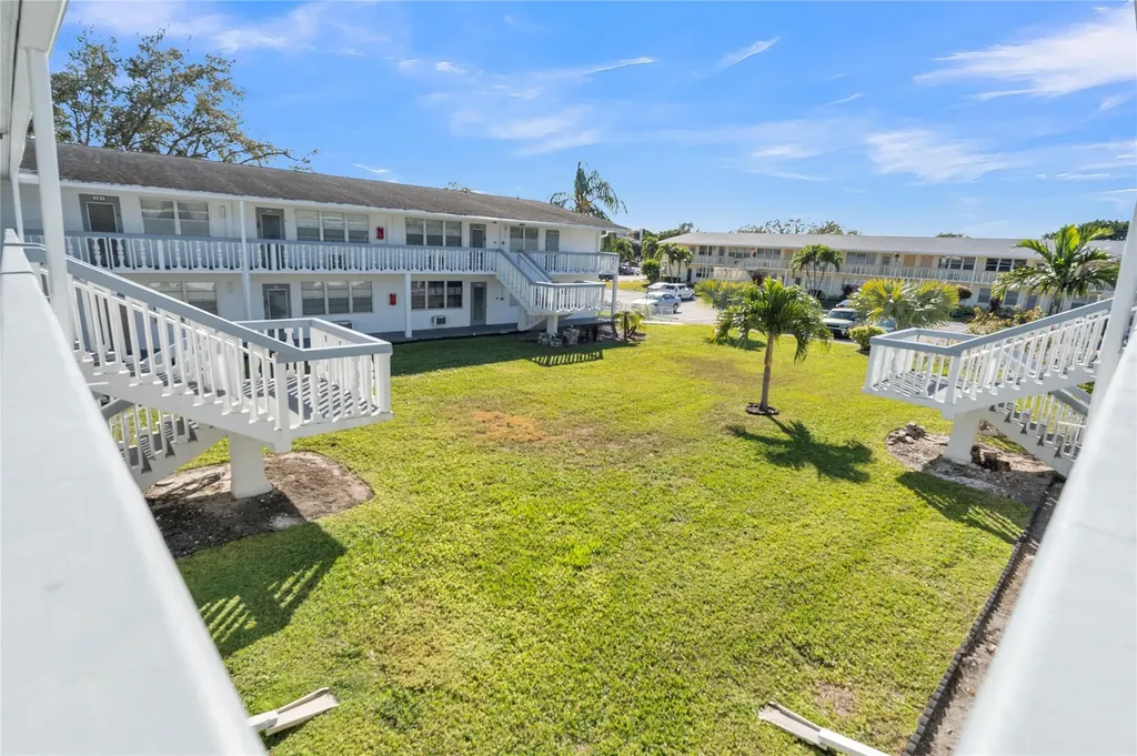 176 Westbury J Deerfield Beach FL 33442