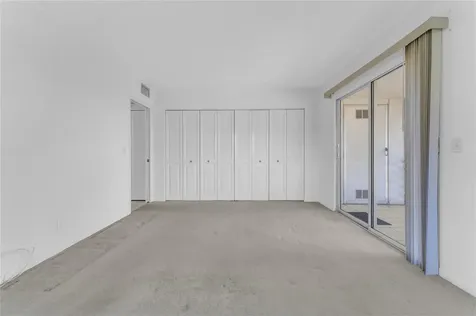 176 Westbury J Deerfield Beach FL 33442