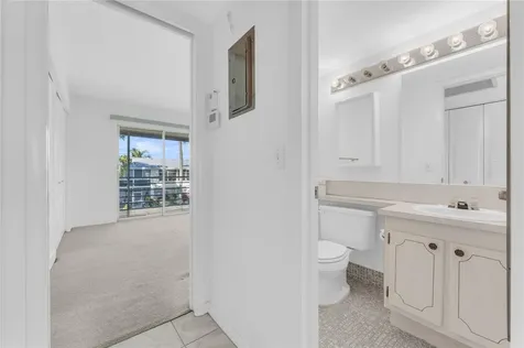 176 Westbury J Deerfield Beach FL 33442