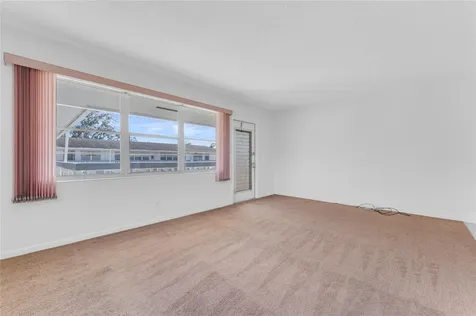 176 Westbury J Deerfield Beach FL 33442