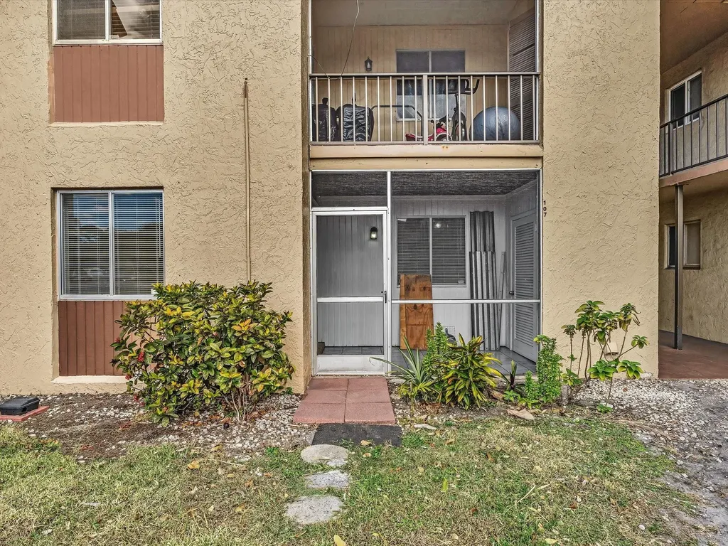 6034 Forest Hill Boulevard West Palm Beach FL 33415
