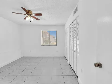 6034 Forest Hill Boulevard West Palm Beach FL 33415