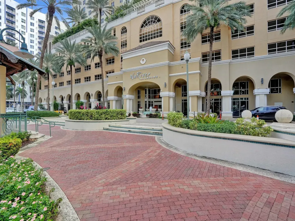 511 SE 5th Avenue Fort Lauderdale FL 33301