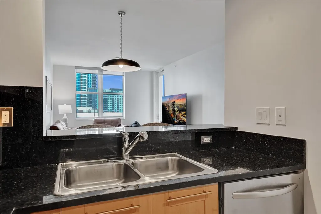 511 SE 5th Avenue Fort Lauderdale FL 33301