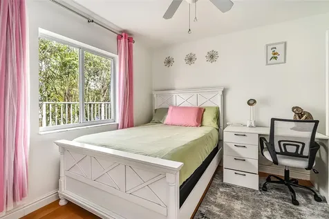 1347 Plumosa Way Weston FL 33327