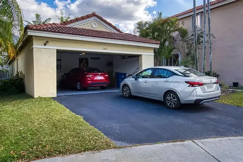 1347 Plumosa Way Weston FL 33327
