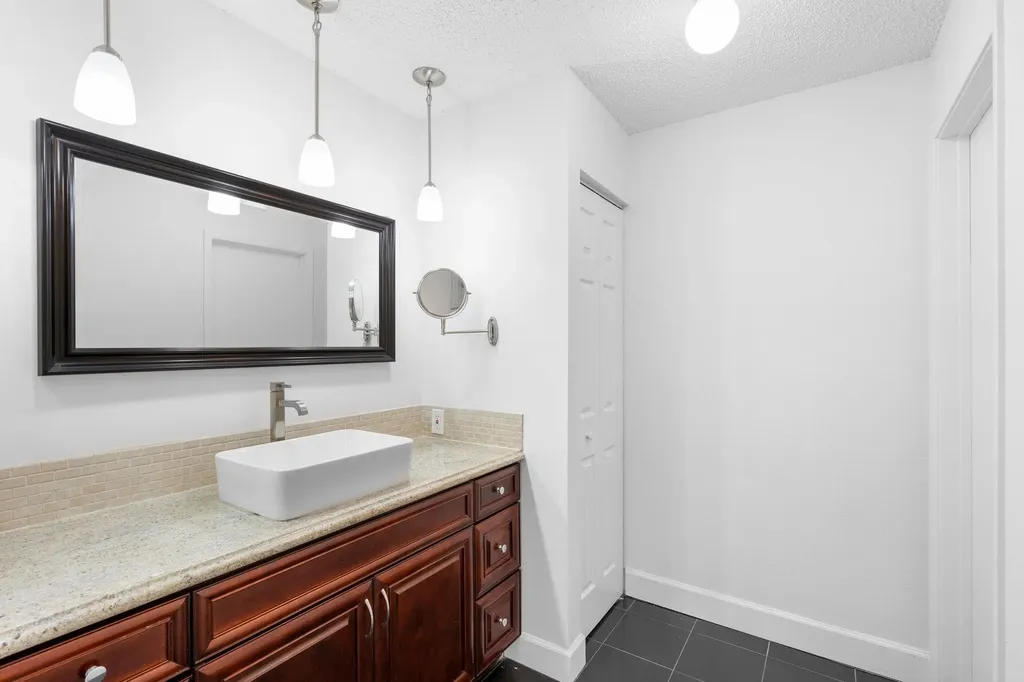 11295 W Atlantic Boulevard Coral Springs FL 33071