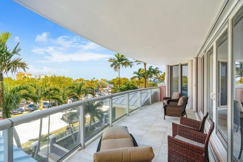 2051 SE 3rd Street Deerfield Beach FL 33441
