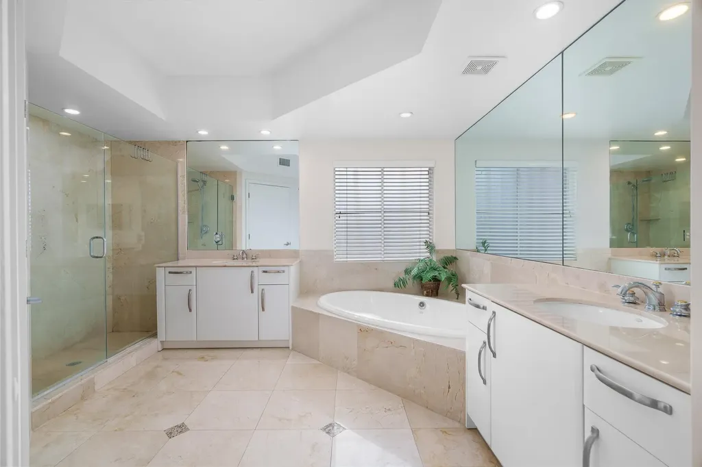 2051 SE 3rd Street Deerfield Beach FL 33441