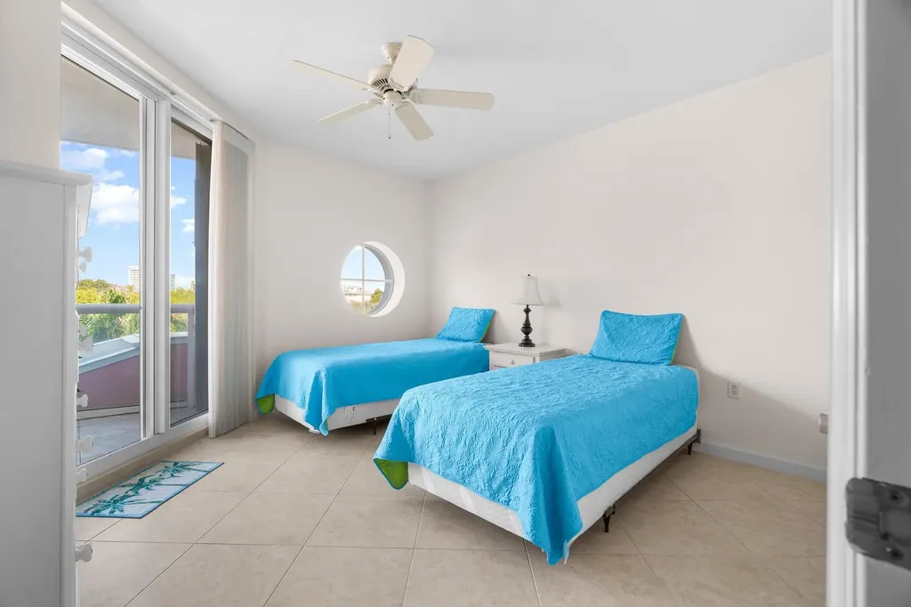 2051 SE 3rd Street Deerfield Beach FL 33441