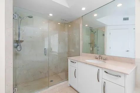 2051 SE 3rd Street Deerfield Beach FL 33441