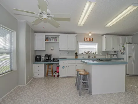 7648 Kyak Micco FL 32976