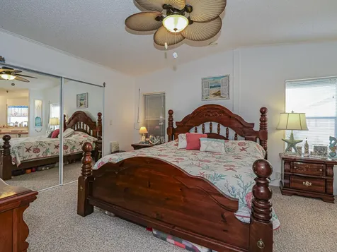7648 Kyak Micco FL 32976
