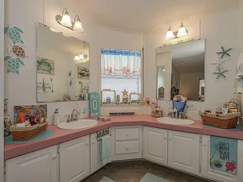 7648 Kyak Micco FL 32976