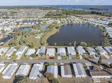 7648 Kyak Micco FL 32976