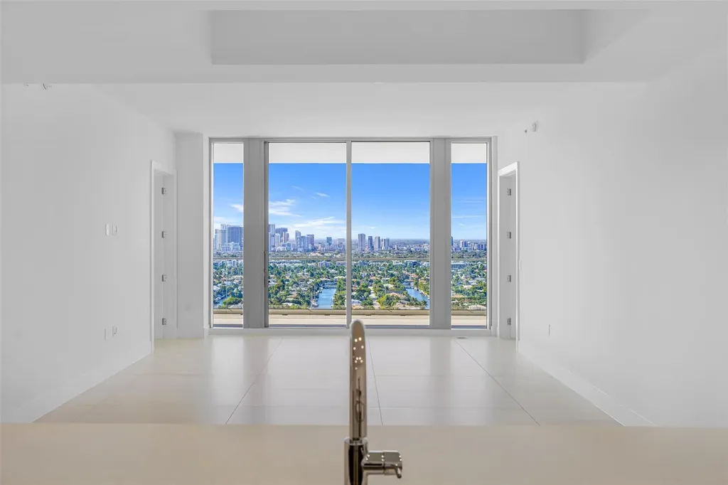 153 N Seabreeze Fort Lauderdale FL 33304