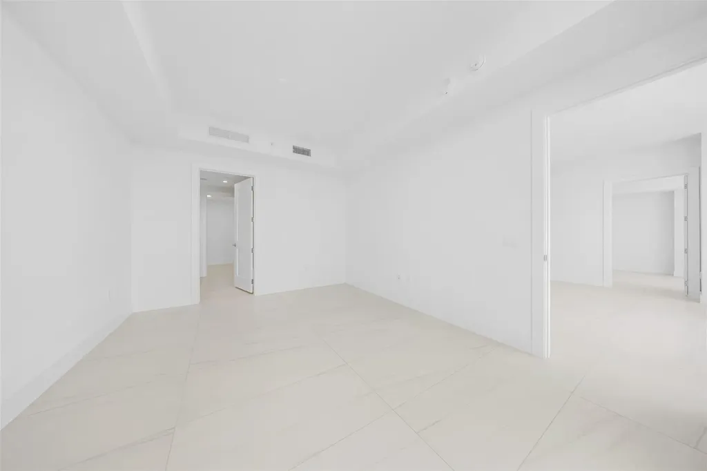 153 N Seabreeze Fort Lauderdale FL 33304