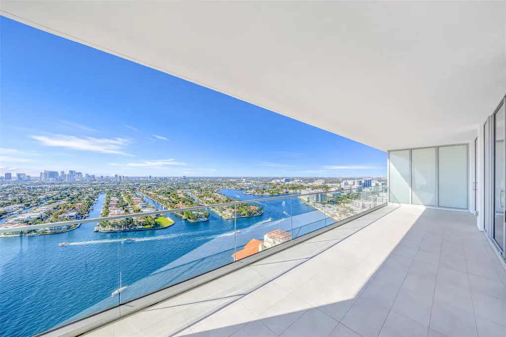153 N Seabreeze Fort Lauderdale FL 33304
