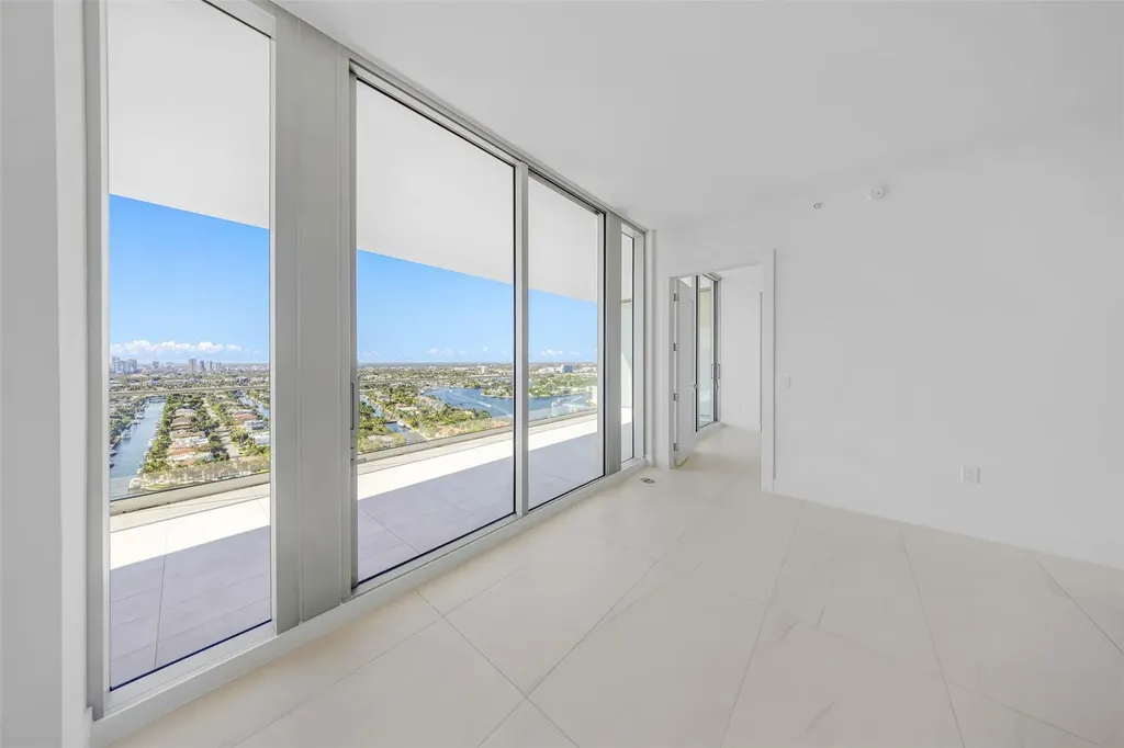 153 N Seabreeze Fort Lauderdale FL 33304