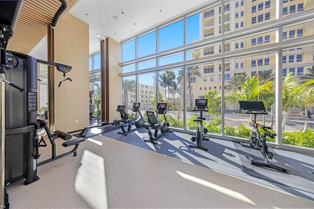 153 N Seabreeze Fort Lauderdale FL 33304