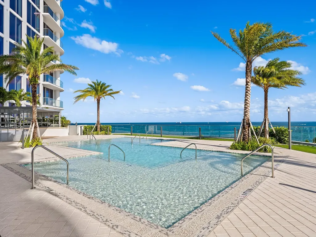 153 N Seabreeze Fort Lauderdale FL 33304